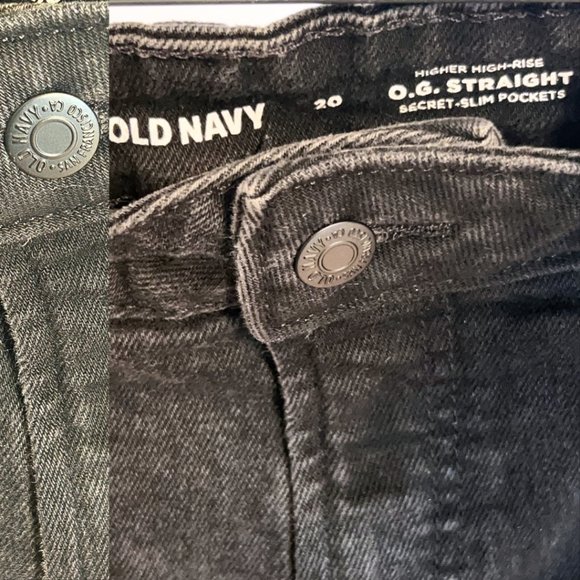 Old Navy Charcoal Black Higher High-Rise O.G. Straight Chino Pants - Picture 5 of 5